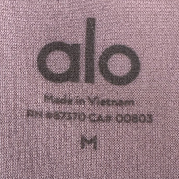 Rare Alo Yoga Alosoft High-Waist Spotlight
Legging in Ballet Pink Medium - Picture 12 of 15